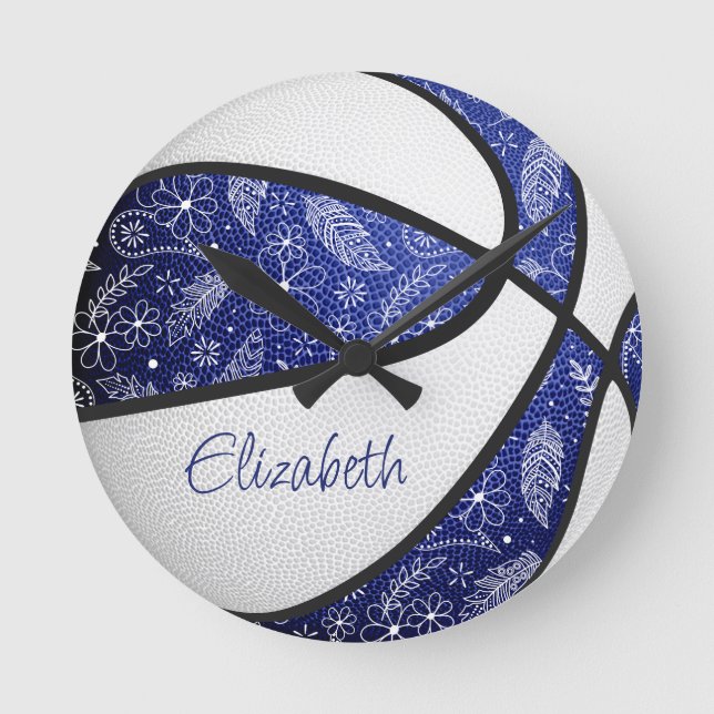 blå vita tjej boho fjädrar mönster basketboll rund klocka (Framsida)