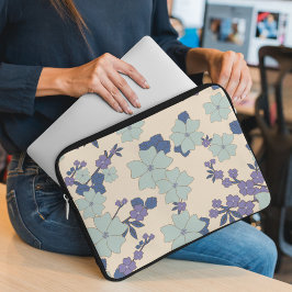 Blåa blommor, Lila blommor, Blommönster Laptop Fodral