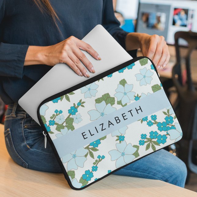 Blåa blommor, Mönster i blommorna, ditt namn Laptop Fodral (Skapare uppladdad)