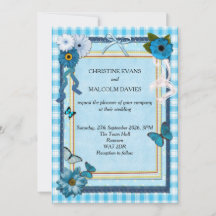 Blåa blommor och fjärilar