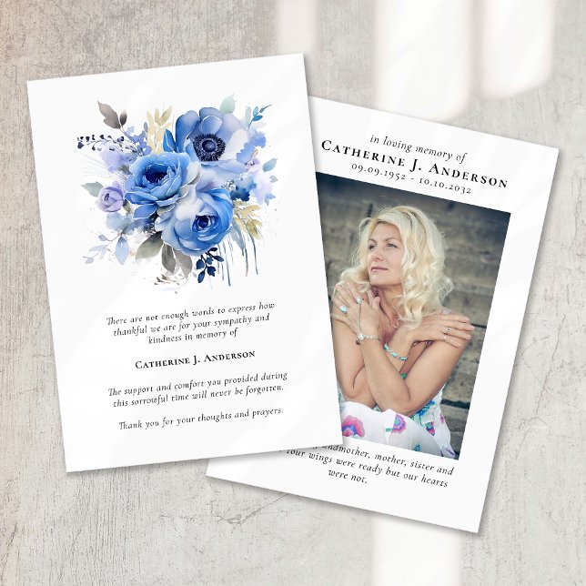 Blåa blommor Photo Sympathy Funeral Memorial Tack Kort (Skapare uppladdad)
