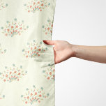 Blåa blommor, Röda blommor, Mönster i blommor Sjal<br><div class="desc">Elegant,  snyggt och sofistikerat mönster med blå och röda blommor. Modern gåva och trendig,  perfekt för blommigtens design älskare i ditt liv.</div>