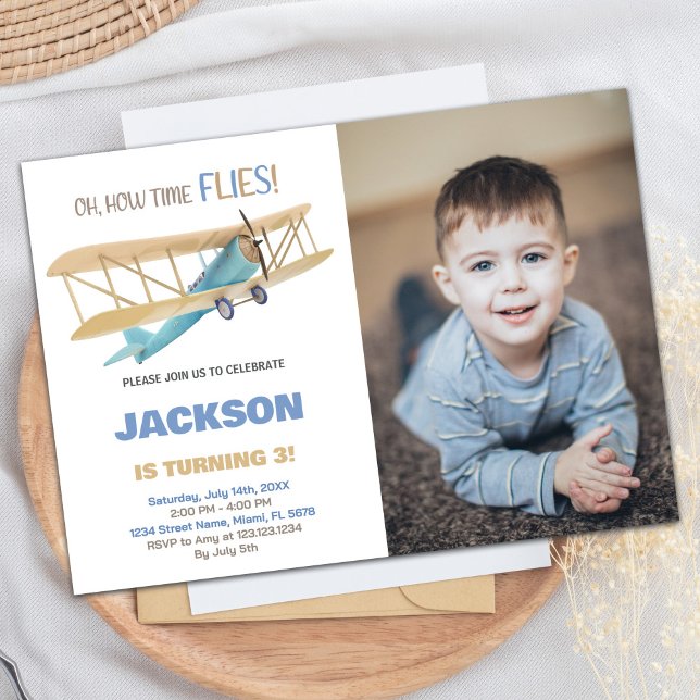 Blåa Gröntar med foto Inbjudningar (Airplane Birthday Invitations Blue Green w photo)