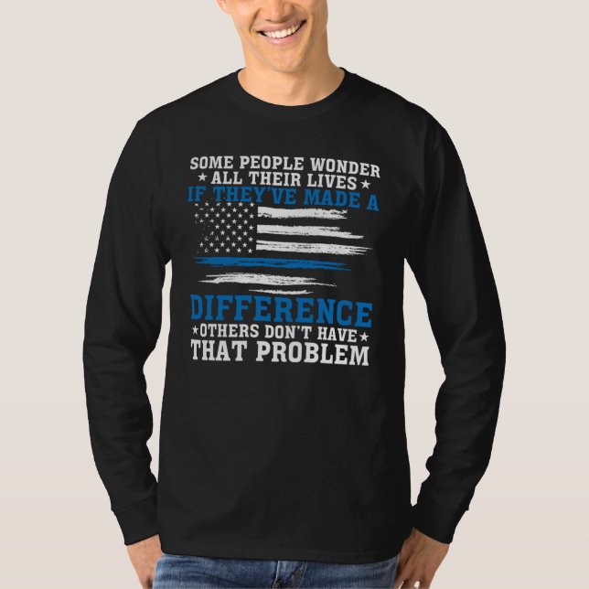 Blåa Linjer Gör Skillnad Polisman T Shirt (Framsida)