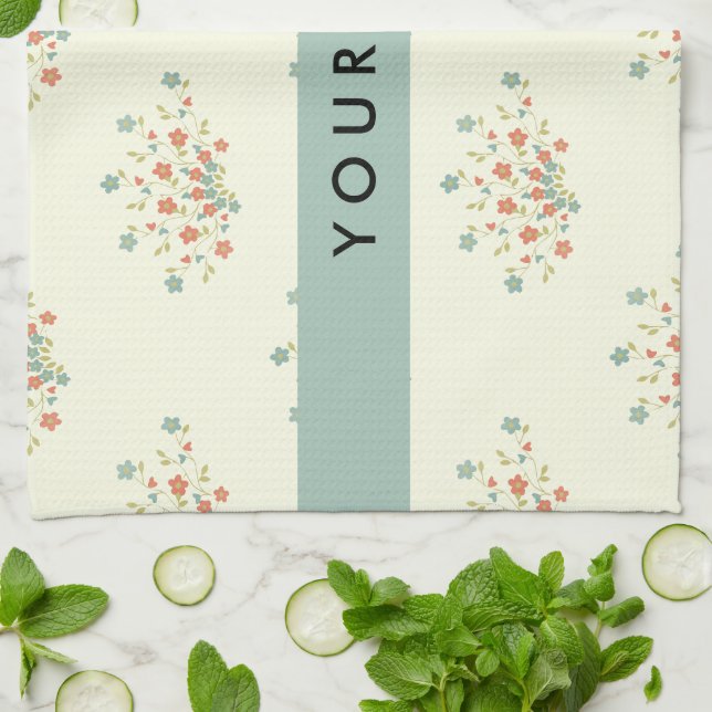 Blåa och röda blommor, Blå, Ditt Namn Kökshandduk (Vikta)