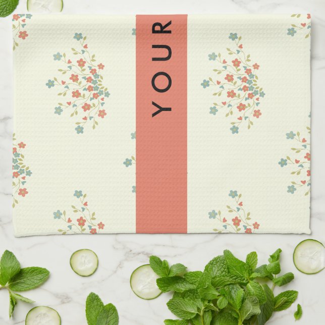 Blåa och röda blommor, röda, Ditt namn Kökshandduk (Vikta)