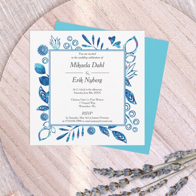Blåa och turkosa blommor blad hjärtan inbjudningar (royal blue and turquoise floral wedding invitations, square decorative border frame with vines)