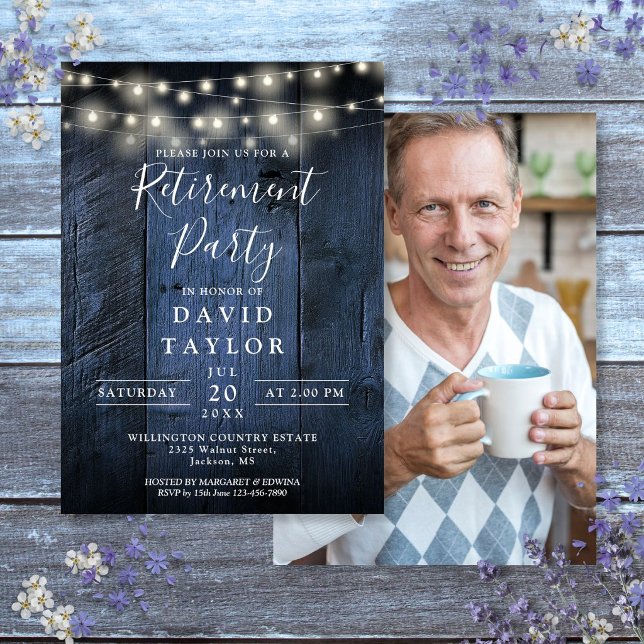 Blåa trädsnursljus pensionsfest foto inbjudningar (Blue Wood String Lights Retirement Party Photo Invitation)