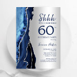 Blåagat i silver - 60:e födelsedag inbjudningar<br><div class="desc">Tunga blått och silver agerade 60 födelsedagsfest inbjudan. Elegantens moderna utformning med royal blue water agate marble geode-bakgrund,  faux glitter silver och typography-skript. Trendig inbjudan-kortets perfekt för en snyggt kvinnor i firande. Skrivna Zazzle-inbjudningar eller digital utskrivbar mall för omedelbar nedladdning.</div>