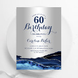 Blåagatmarmor för silver 60:e födelsedag inbjudningar<br><div class="desc">60:e födelsedagsfest inbjudan i marinblått och silver. Elegantens moderna utformning med royal blue water agate marble geode-bakgrund,  faux glitter silver och typography-skript. Trendig inbjudan-kortets perfekt för en snyggt kvinnor i firande. Skrivna Zazzle-inbjudningar eller digital utskrivbar mall för omedelbar nedladdning.</div>