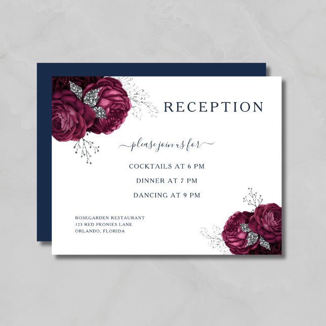 Blåblå Blommigt Burgundy Ro bröllopsmottagning Tilläggskort (Navy Blue Floral Burgundy Roses Wedding Reception Enclosure Card)