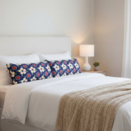 Blåblå med Cream Flowers Kroppskudde