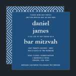 Blåblå Modern Pub Mitzvah Square-inbjudan Inbjudningar<br><div class="desc">Den här moderna inbjudan innehåller fet vit text på framsidan och ett modernt mönster på baksidan. Använda mallformuläret för att lägga till anpassningsbarna. Du kan använda funktionen Anpassa för att ändra teckensnitt,  layout och färg.</div>