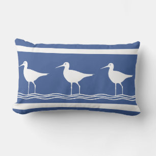 Blåblå sandpiprar på vit PILLOW Lumbarkudde