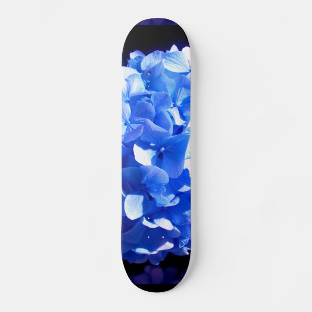 Blåblåa blommigtar (elegant blue hydrangeas) skateboard bräda 21,5 cm (Framsida)
