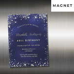 Blåbläckfisklyx i guld glitter magnetisk inbjudningskort<br><div class="desc">En marin blå bakgrund,  dekorerad med faux light guld glitter,  gnistor. Den blå färg är ojämn. Anpassa och lägg till ditt namn och information. Namn är skrivet med ett modernt handskript i stil.</div>