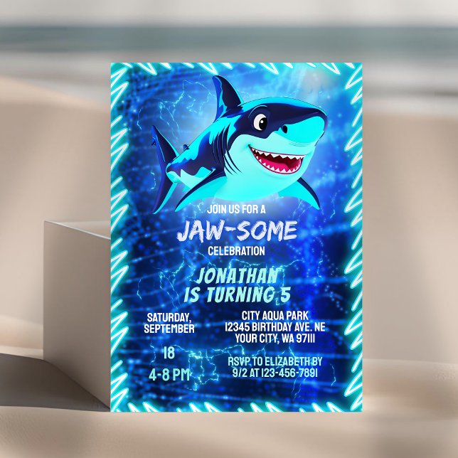 Blåblått Bassäng-bodysdag i Cute Shark Neon Glow B Inbjudningar (Skapare uppladdad)