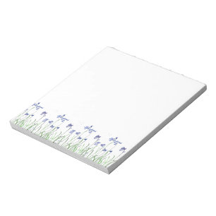 Blåblått blommigt, naturskog anteckningsblock