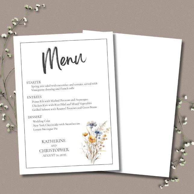 Blåblommor Modern Elegant Blommigt Bröllop Meny (Blue Wildflowers Modern Elegant Wedding Menu with blue, yellow and purple flowers and menu choices.)