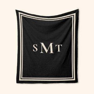 Black and Almond Three Brev Monogram Fleecefilt