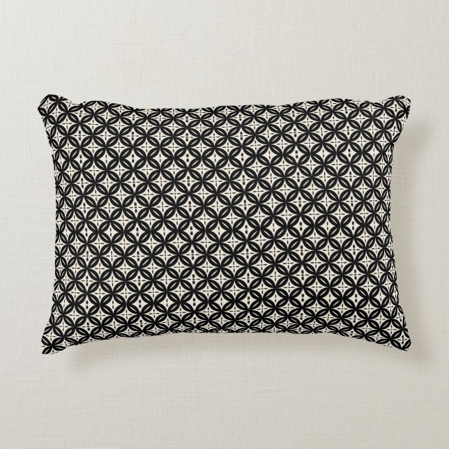 Black and Beige Accent Pillow Prydnadskudde (Framsidan)