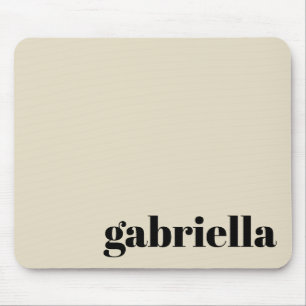 Black and Beige Bold Typography Personlig Namn  Musmatta