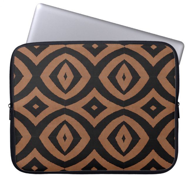 Black and Brown Diamonds African Print Laptop Sleeve (Framsidan)