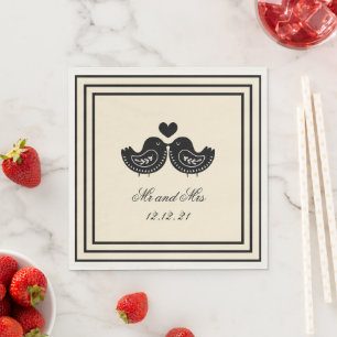 Black and Cream Swedish Love Bird Bröllop Napkins Pappersservett