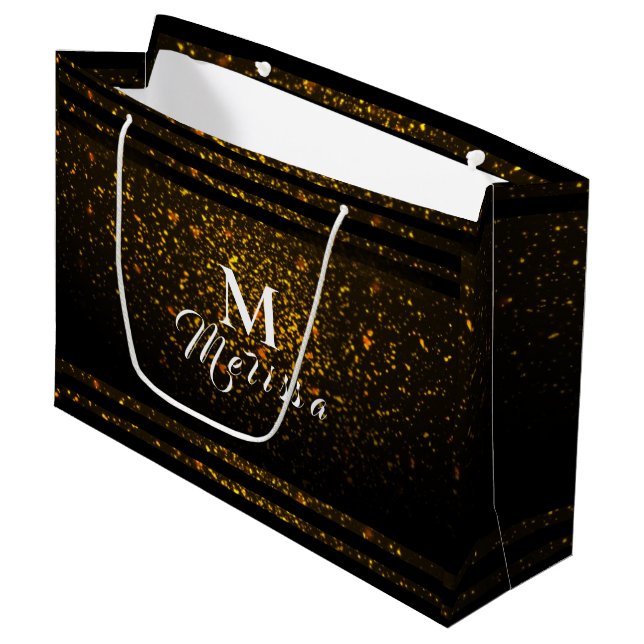 Black and Gold Pre-Personalized Monogram Gift Bag (Framsidan Vinklad)