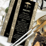 Black and Guld Glitter Medical Studenten Menu Inbjudningar<br><div class="desc">"Detta lyxiga svarta och guld glitter-menykort är designat för medicinskt studenten firande,  med en sofistikerad svart bakgrund med mousserande accenter från guld. Symbolen elegant typografi och medicinteknisk caduceus tillför en förfinad beröring,  skapar perfekten för en studenten-middag eller ett mottagningstillfälle."</div>