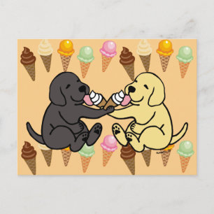 Black and Gult Labradors Sharing Ice Cream Vykort