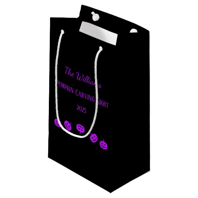 Black and Lila Pumpkin Carving Night Gift Bag (Framsidan Vinklad)