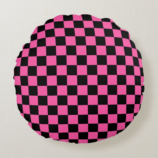 Black and pink checkerboard pattern rund kudde (Framsidan)