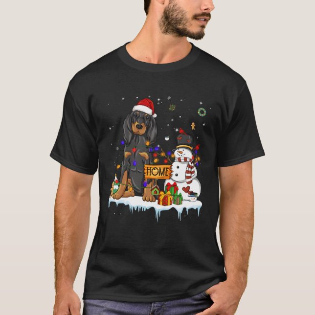 Black And Tan Coonhound Dog With Santa Hat Christm T Shirt (Framsida)