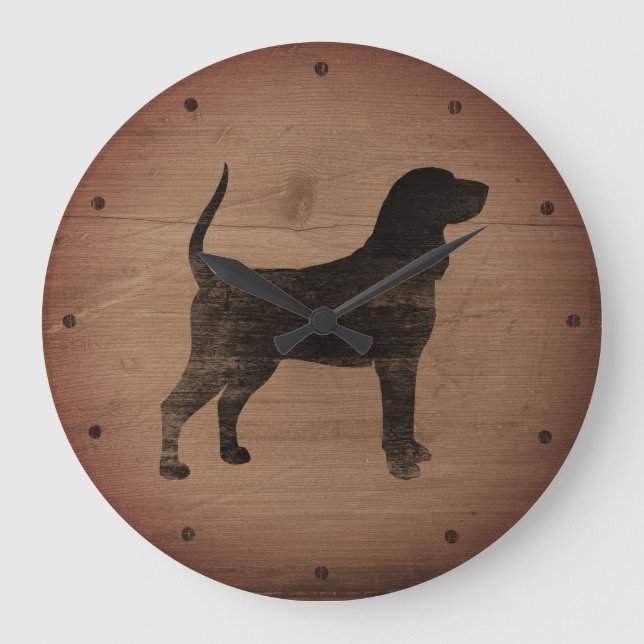 Black and Tan Coonhound Silhouette Rustic Stil Stor Klocka (Framsida)
