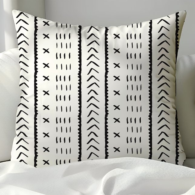 Black and White Aztec Tribal Boho Mönster Kudde (Skapare uppladdad)