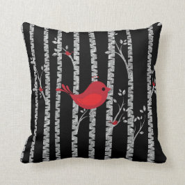 Black and White Birch Träd med Red Bird Kudde