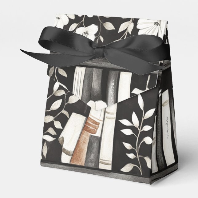 Black and White Books with Flowers on Bookshelf Presentaskar (Framsidan Sidan)