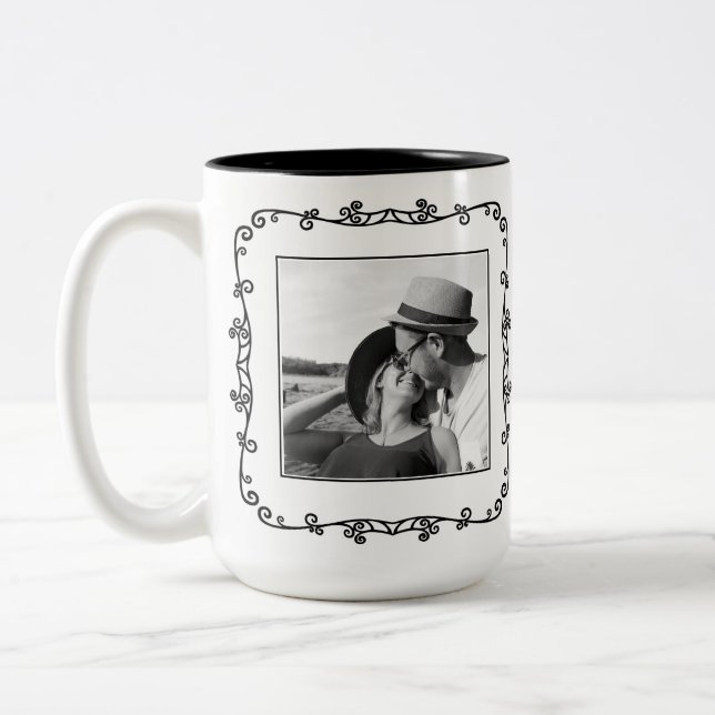 Black and White Custom Couples Photo Personalised Två-Tonad Mugg (Vänster)
