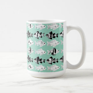 Black and white fish on teal background kaffemugg