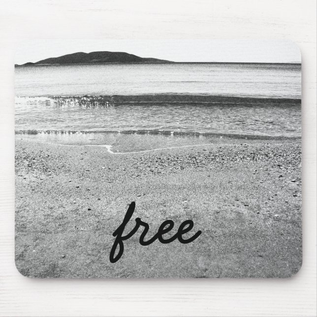 Black and White Free Sand Beach Musmatta (Framsidan)