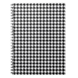 Black and White Houndstooth by Shirley Taylor Anteckningsbok