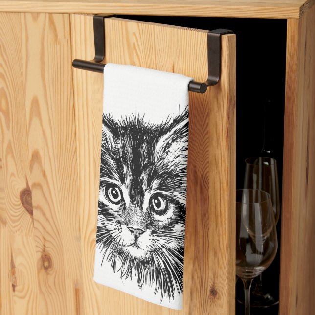 Black and White Kitten Ansikte Kökshandduk (Thirds Fold)