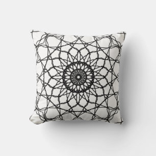 Black and White Mandala Dekorativ kudde