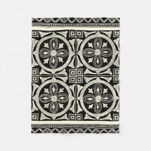 Black and White Mandala Motif by Vision Studio Fleecefilt