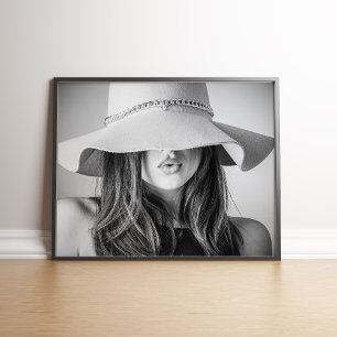 Black and White Mode-modell med Hat-Poster Poster