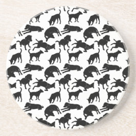 Black and white monochrome dog shape pattern underlägg