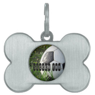 Black and White Ocer Ball in Grönt Grass Pet Tag ID-bricka Husdjur