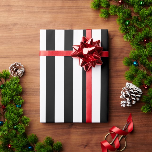 Black and White Pattern Simple Stylish  Presentpapper (Julgåva)