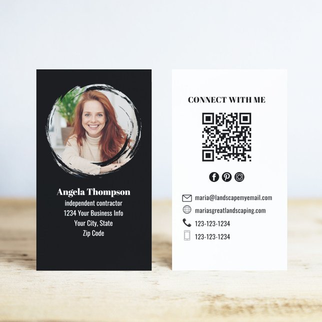 Black and White Photo QR Code Connect with Me Visitkort (Business card with black and white with QR code template.)